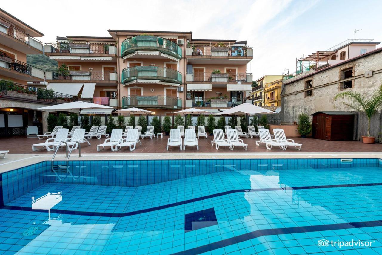 Calipso Hotel 3*